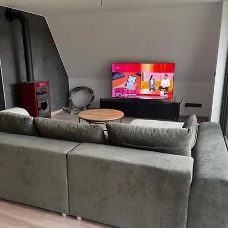 Luxusny Daniels Tatranska Apartment Strba